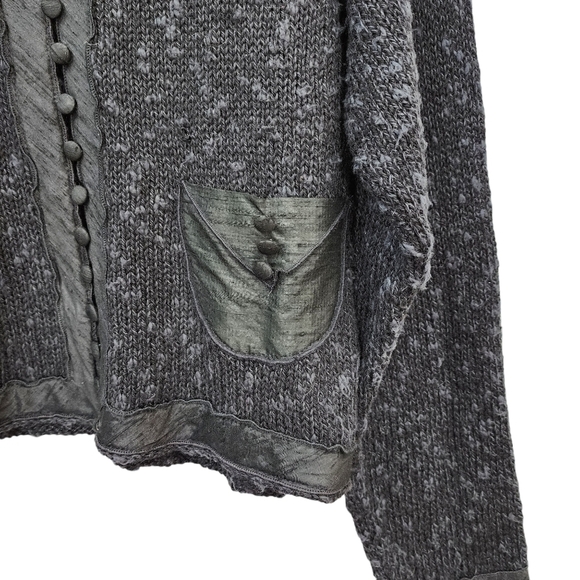 Hot Knots Women's Button Front Knitted Cardigan - Picture 5 of 8